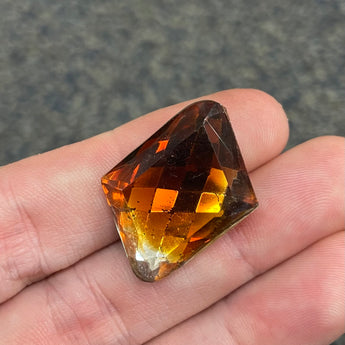 1 Vintage Givre Topaz German Faceted Diamond Glass Stone