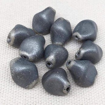 10 Vintage Grey Austrian Glass Beads 13mm