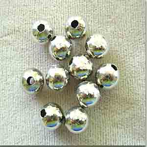 24 Vintage Silver Plated Round Metal Beads 6mm