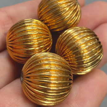 4 Vintage Brass Corrugated Round Metal Beads