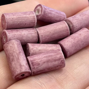 20 Vintage Purple Cylinder Glass Beads