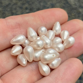 24 Vintage Light Pink Pearl Briolette Glass Beads