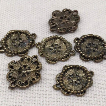 4 Vintage Bezel Solid Brass Filigree Chain Connectors