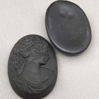 1 Vintage Matte Black German Cameo Oval Glass Cabochon