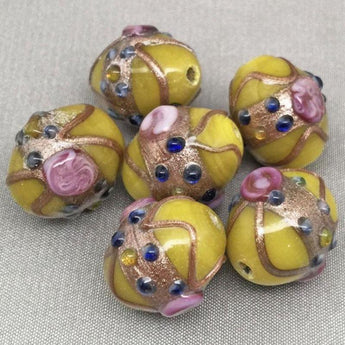 4 Vintage Yellow Glass Beads Wedding Cake