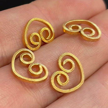 12 Vintage Textured Gold Plated Heart Scroll Connector Metal Findings 11mm