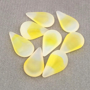 4 Vintage Yellow Givre German Pear Glass Cabochons 13mm