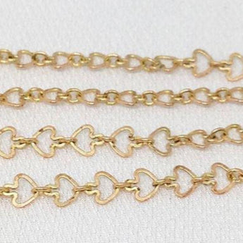 1 Foot Vintage Dainty Heart Brass Chain