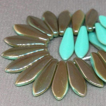 25 Aqua Teal Celesian Czech Dagger Glass Beads