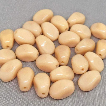 25 Vintage Beige Czech Oval Glass Beads