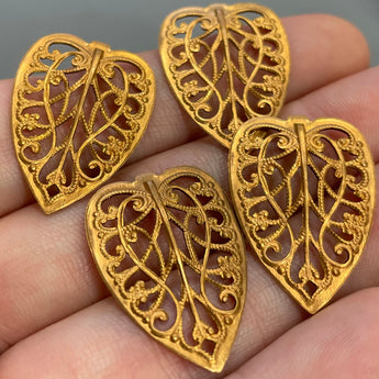 4 Vintage Brass Filigree Heart Metal Stampings