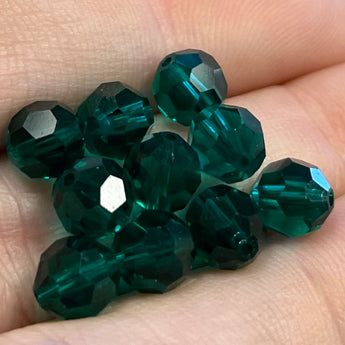 10 Vintage Emerald Round Austrian Crystal Beads