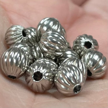 25 Vintage Silver Plated Corrugated Metal Beads