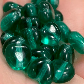 50 Emerald Czech Heart Glass Beads