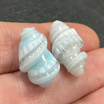 1 Vintage Japan Aqua Shell Spiral Glass Bead