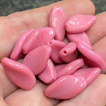 15 Vintage German Pink Rose Twist Oval Glass Beads #4917