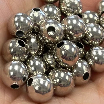 24 Vintage Silver Plated Round Metal Beads 6mm