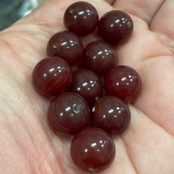 10 Vintage Round Carnelian Glass Beads