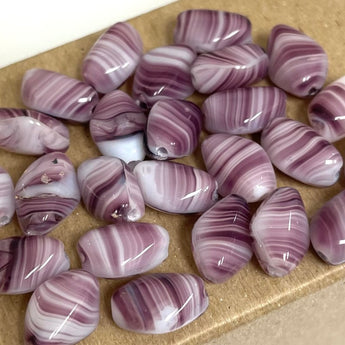 25 Vintage White Amethyst Striped Oval Glass Beads #8125