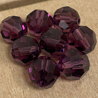 8 Vintage Amethyst Purple Faceted Round Glass Beads