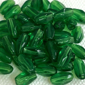 50 Vintage Rhombus Diamond Green Oval Glass Beads