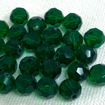 25 Vintage Emerald Green Faceted Round Glass Beads