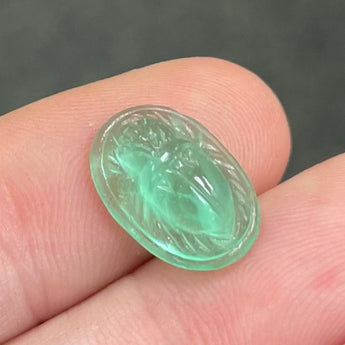 1 Vintage Green Scarab Oval Glass Cabochon