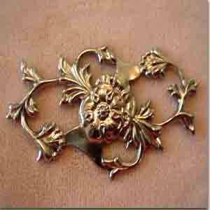 4 Vintage Floral Vine Metal Stampings