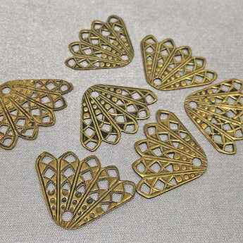 10 Vintage Antique Gold Plated Fan Filigree Charms