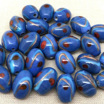 10 Vintage Cornflower Blue Glass Beads #1066