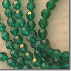 25 Vintage Emerald Crystal Faceted Glass Beads