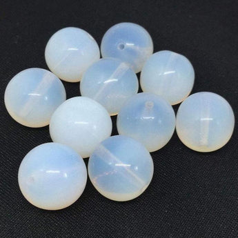 10 White Opalescent Round Glass Beads