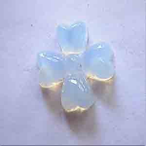 4 Vintage White Opal Flower Glass Cabochons #9459