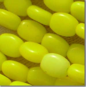 50 Vintage Yellow Oval Glass Beads #2817