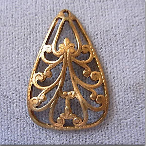 6 Vintage Brass Haskell Floral Vine Pendants #8565